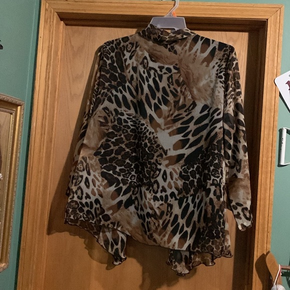 Blouse - Picture 2 of 2